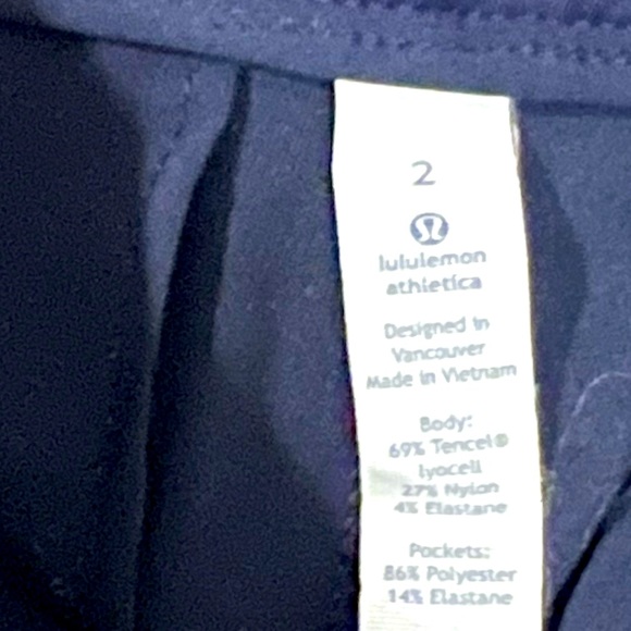 Lululemon City Pant - Picture 4 of 5